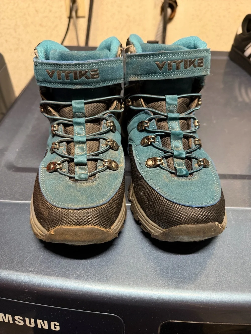 Vitike Teal and Black Kids Outdoor Boots - Secure Lace & Strap